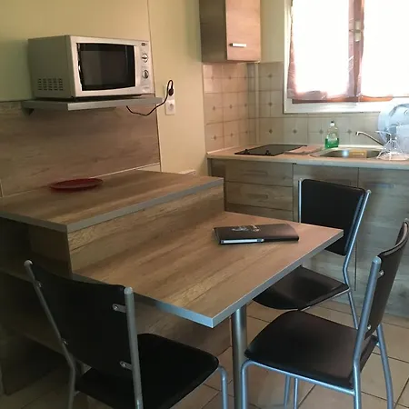 Hotel apartamentowy Catamaran Corfu 3*